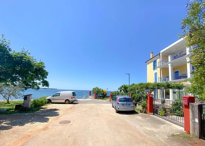 Belvedere Dole Apartman *